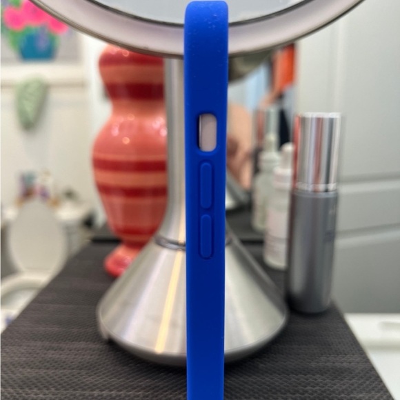 iPhone silicone 12 or 13 Pro Max Case - Picture 5 of 12